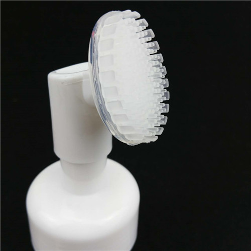 42mm White Dispensing Pump with Silicone Brush cap plastic bottle with foam pump tops