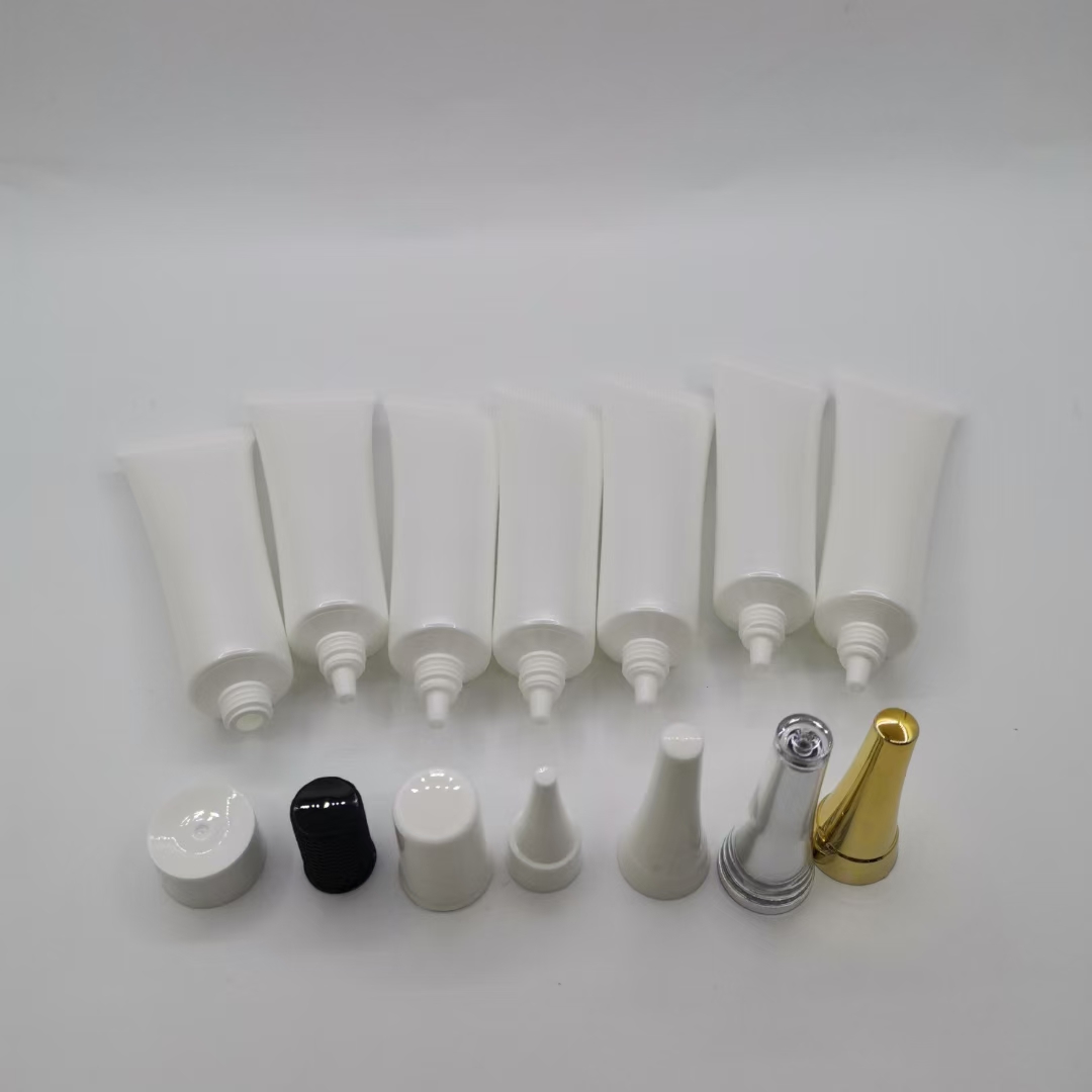 Customize Needle-tip eye essence hose with screw cap  PE Hand cream tube